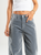 Ref: 065858 Jean mom flare, confort, denim velvet, acabado terciopelo, tiro alto, tono gris