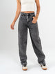Ref: 065621 Jean barrel, rígido, tiro alto, tono gris medio, botones expuestos,  diseño cinco bolsillos