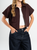Ref: 0610416 Chaleco, cuello camisero, cierre frontal, bolsillo ribete, stretch, tono café
