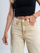Ref: 065690 Jean wide leg, tiro medio, con cortes, rígido, tono caqui con efecto desgastado