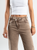 Ref: 065844 Pantalón mom Flare, stretch, tiro alto, detalle en pretina, tono cafe