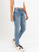 Ref: 065927 Jean Mom fit, slim cropped, stretch, tiro alto, tono azul medio