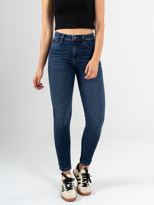 Ref: 065991 Jean Skinny stretch, tiro alto, tono azul oscuro.