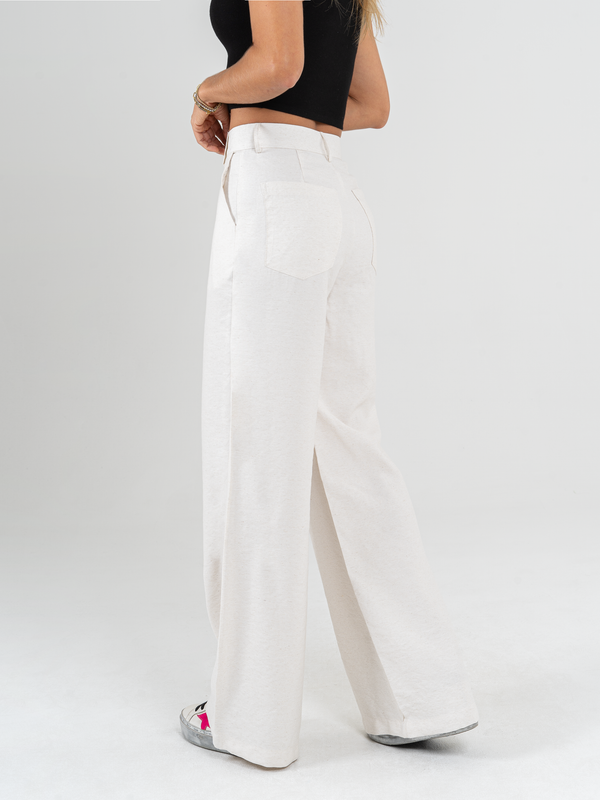 Ref: 069935  Pantalón mom flare palazzo, sin prense, tono natural, tejido plano liviano tipo lino, tiro alto