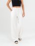 Ref: 069936 Pantalón straight leg, sin prense, tono natural, tejido plano liviano tipo lino, tiro alto