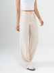 Ref: 069712 Pantalón mom flare, sin prenses, tejido plano liviano, tiro alto, tono arena