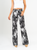 Ref: 069720 Pantalón straight leg, rígido, tiro alto, estampado, tono negro