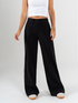 Ref: 069854 Pantalón mom flare, sobrepuesto delantero, tejido plano liviano, tiro alto, tono negro