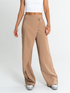 Ref: 069880 Pantalón mom flare, sobrepuesto delantero, tejido plano liviano, tiro alto, tono caqui