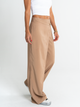 Ref: 069880 Pantalón mom flare, sobrepuesto delantero, tejido plano liviano, tiro alto, tono caqui