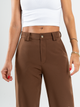 Ref: 069905 Pantalón straight leg, sin prenses, stretch, tejido plano liviano, tiro alto, tono café
