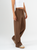 Ref: 069905 Pantalón straight leg, sin prenses, stretch, tejido plano liviano, tiro alto, tono café