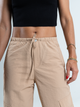 Ref: 069913 Pantalón cargo liviano, tono caqui, silueta amplia, tiro alto