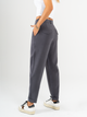 Ref: 069954 Pantalón slouchy, sin prense, tejido plano liviano, tiro alto, tono gris
