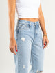Ref: 065891 Jean straight leg, rígido, tiro alto, tono azul claro con rotos