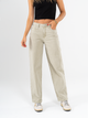 Ref: 069585 Pantalón barrel, rígido, cropped, tiro medio, diseño cinco bolsillos, tono verde