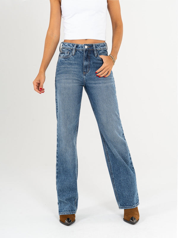 Ref: 065828 Jean straight leg, rígido, tiro alto, tono azul medio oscuro