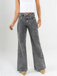 Ref: 065675 Jean mom flare, rígido, tiro alto, tono gris medio