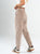 Ref: 069702 Pantalón slouchy, corduroy, rigido, tiro alto, tono arena