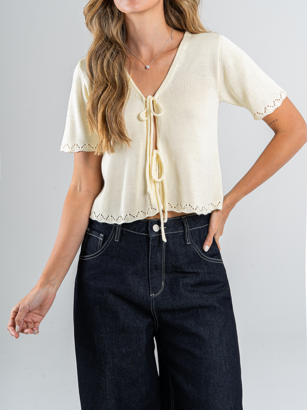 Ref: 0610537 Top tejido acanalado, con amarre delantero, tono amarillo