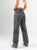 Ref: 065621 Jean barrel, rígido, tiro alto, tono gris medio, botones expuestos,  diseño cinco bolsillos