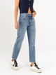 Ref: 065409 Jean Mom fit, slim cropped, rígido, tiro alto, corte en costado, tono azul medio