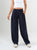 Ref: 069765 Pantalón barrel, tejido plano liviano, tiro alto, con prenses, tono azul