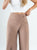 Ref: 069808 Pantalón mom flare, sobrepuesto delantero, tejido plano liviano, tiro alto, tono café