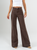 Ref: 069837 Pantalón mom Flare, rígido, tiro alto, tono cafe
