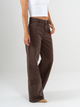 Ref: 069837 Pantalón mom Flare, rígido, tiro alto, tono cafe
