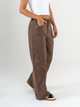 Ref: 069738 Pantalón wide leg, rígido, tiro alto, diseño cinco bolsillos, tono moca