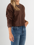 Ref: 0610430 Buzo oversize, manga larga, con cortes, cuello redondo en rib, tono cafe