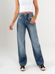 Ref: 065752 Jean straight leg, rígido, tiro medio, tono azul medio oscuro