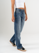 Ref: 065752 Jean straight leg, rígido, tiro medio, tono azul medio oscuro